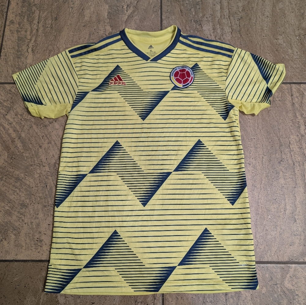 2018 ADIDAS CLIMALITE COLOMBIA NATIONAL TEAM SOCCER JERSEY SIZE XL